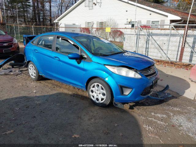  Salvage Ford Fiesta
