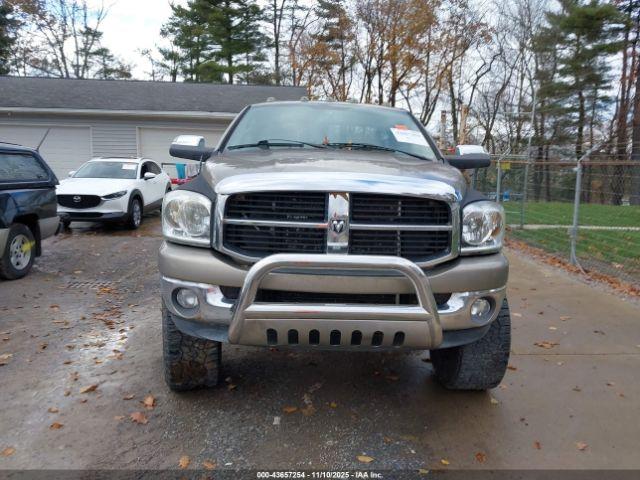 Dodge Ram 2500 Image 10