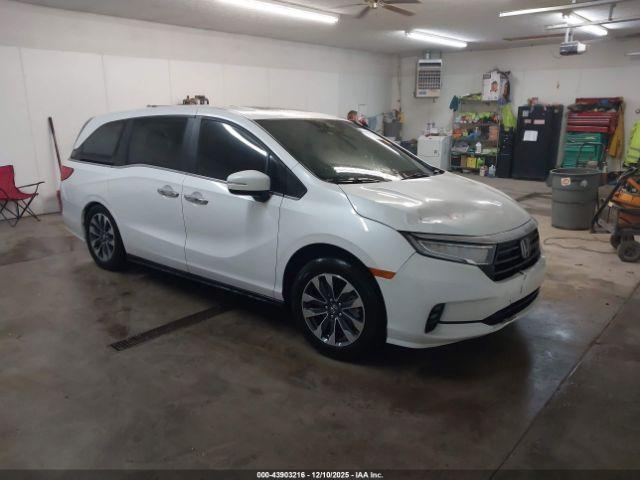  Salvage Honda Odyssey