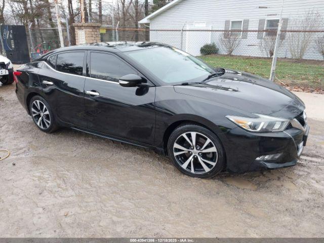  Salvage Nissan Maxima