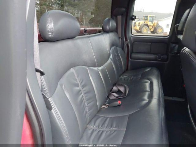 Chevrolet Silverado 1500 Lt Image 7