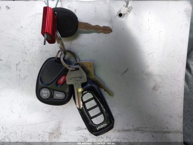 Chevrolet Silverado 1500 Lt Image 11