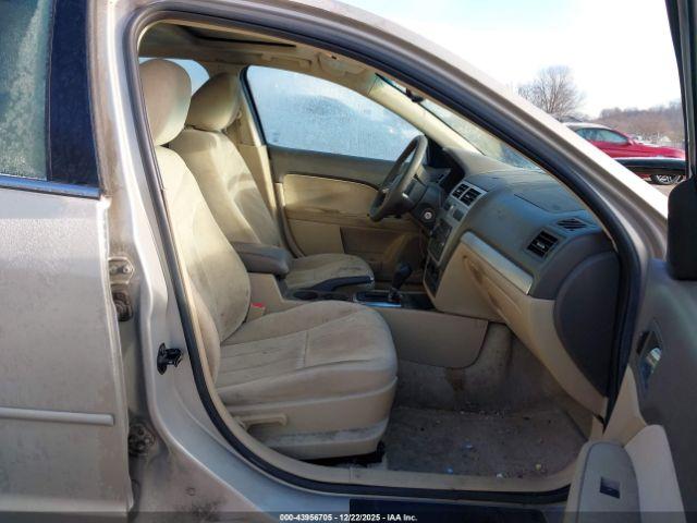 Mercury Milan V6 Image 5