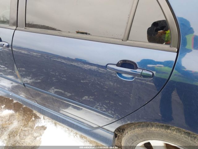 Toyota Corolla S Image 8