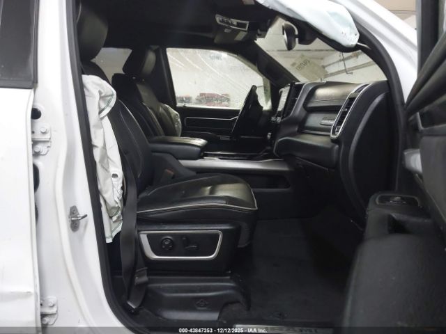 Ram 1500 Laramie  4x4 5'7 Box Image 5