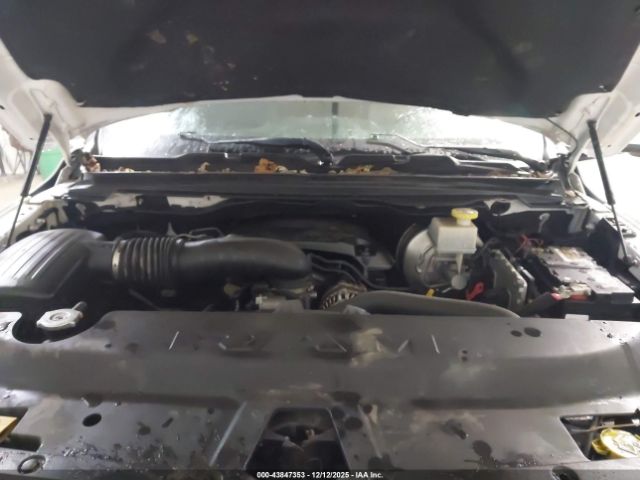 Ram 1500 Laramie  4x4 5'7 Box Image 12