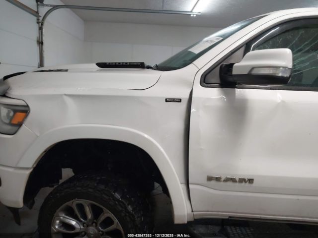 Ram 1500 Laramie  4x4 5'7 Box Image 9