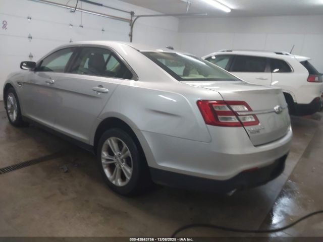 Ford Taurus Se Image 10