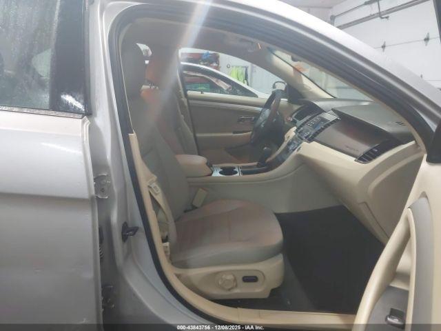 Ford Taurus Se Image 12