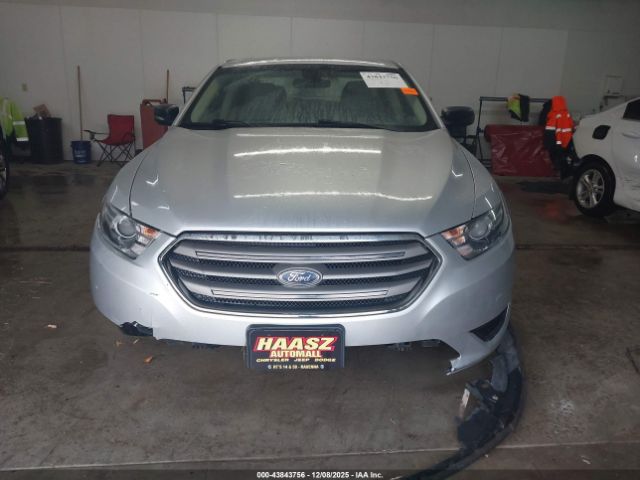 Ford Taurus Se Image 18