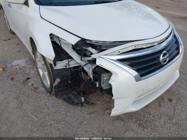 Nissan Altima 2.5 Sv Image 3