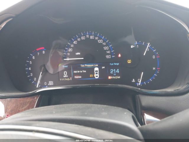 Cadillac CTS Luxury Image 2