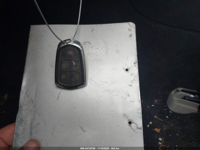 Cadillac CTS Luxury Image 11