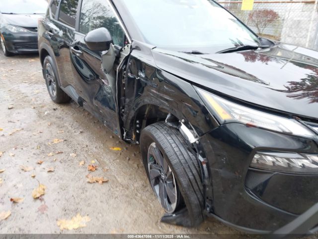 Nissan Rogue Sv Intelligent Awd Image 14