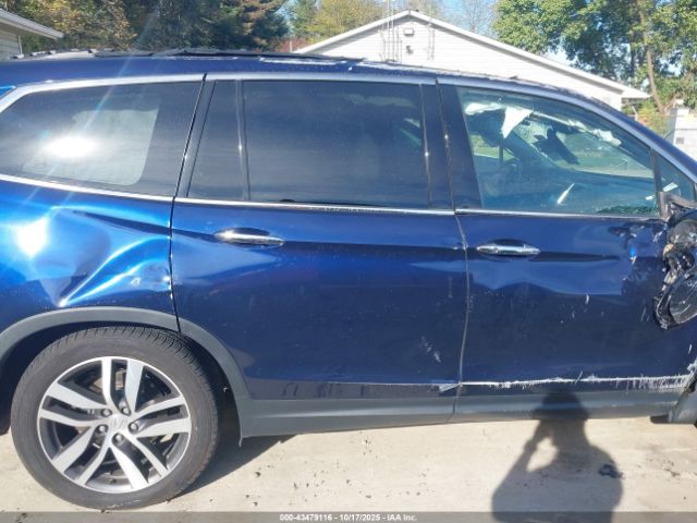 Honda Pilot Touring Image 2