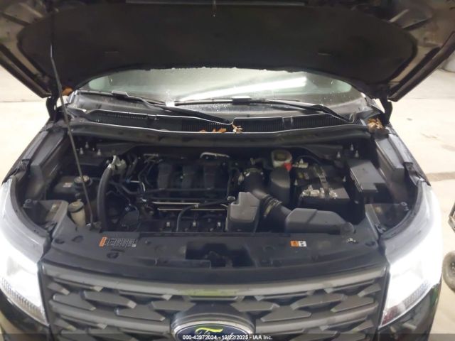 Ford Explorer Xlt Image 3