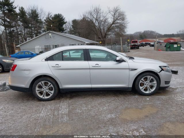 Ford Taurus Sel Image 11