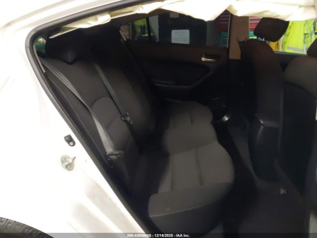 Kia Forte Lx Image 13