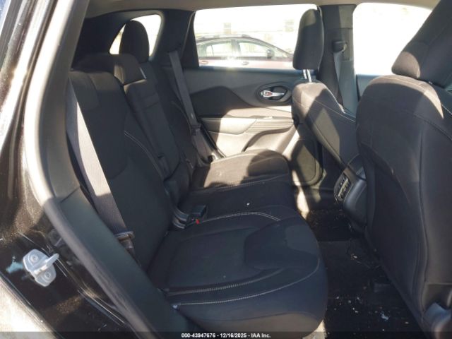 Jeep Cherokee Latitude Image 7