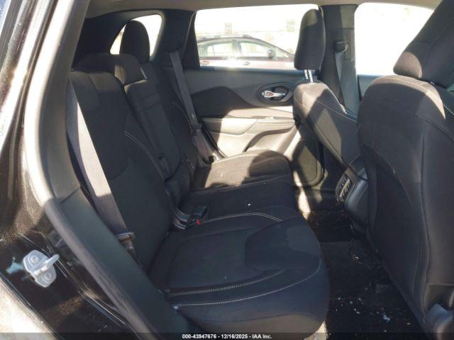 Jeep Cherokee Latitude Image 7