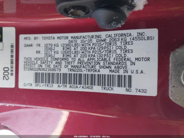 Toyota Tacoma Image 7