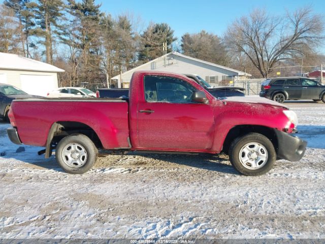 Toyota Tacoma Image 14