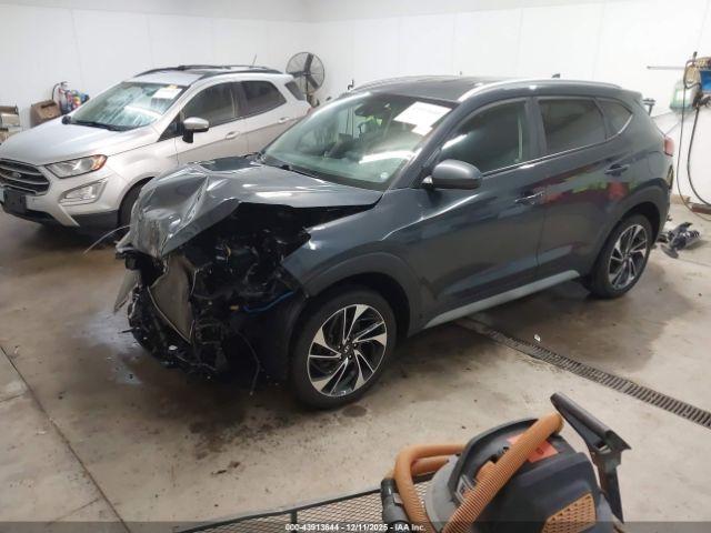 Hyundai TUCSON Sport Image 3