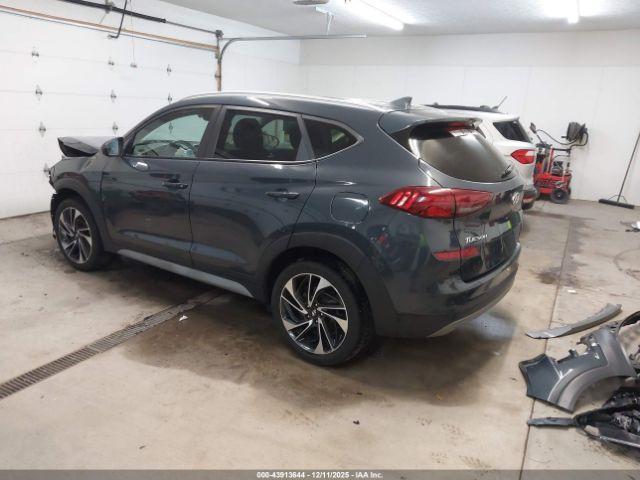 Hyundai TUCSON Sport Image 4