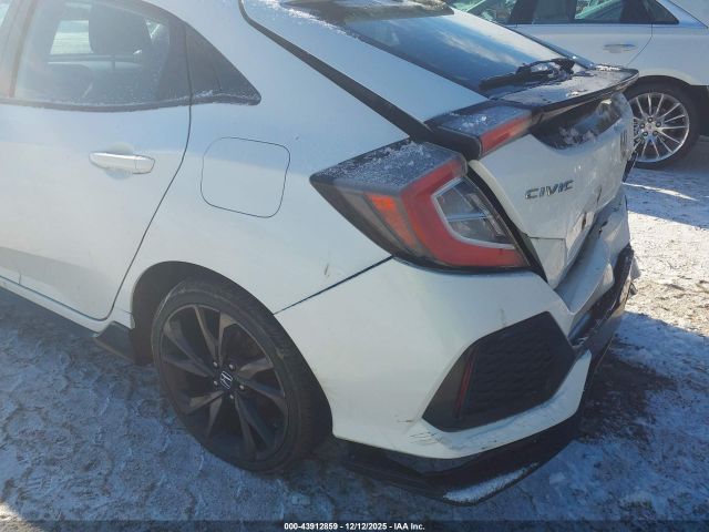 Honda Civic Sport Image 13