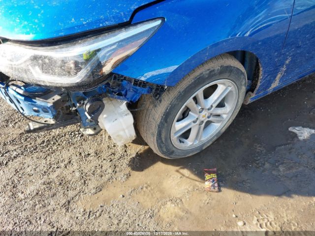 Chevrolet Cruze Lt Auto Image 17