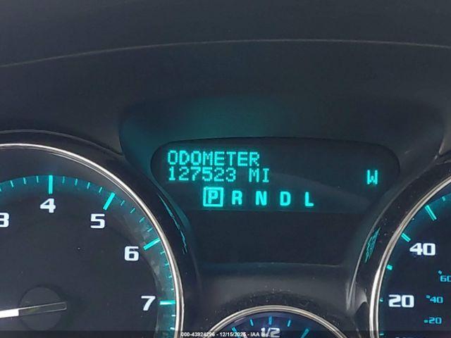 Buick Enclave Convenience Image 10