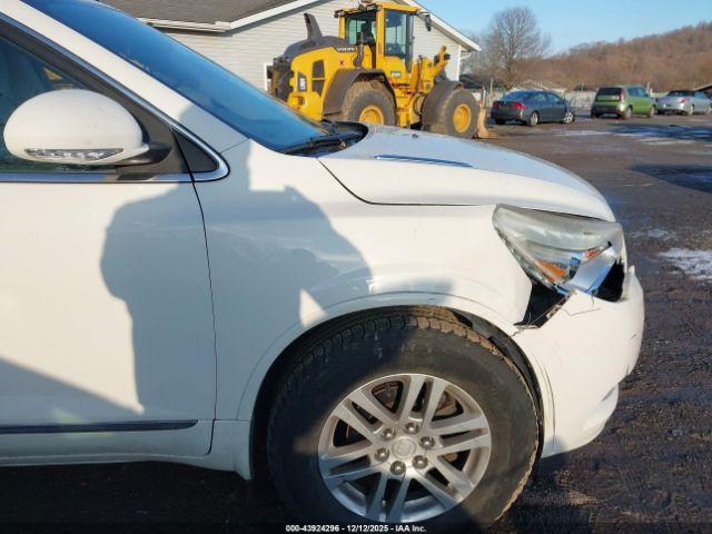 Buick Enclave Convenience Image 17