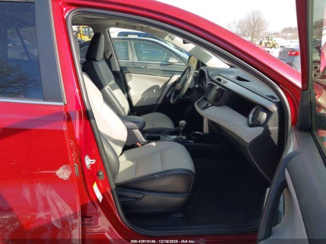 Toyota RAV4 Limited Image 2