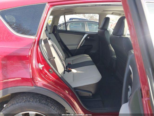 Toyota RAV4 Limited Image 3