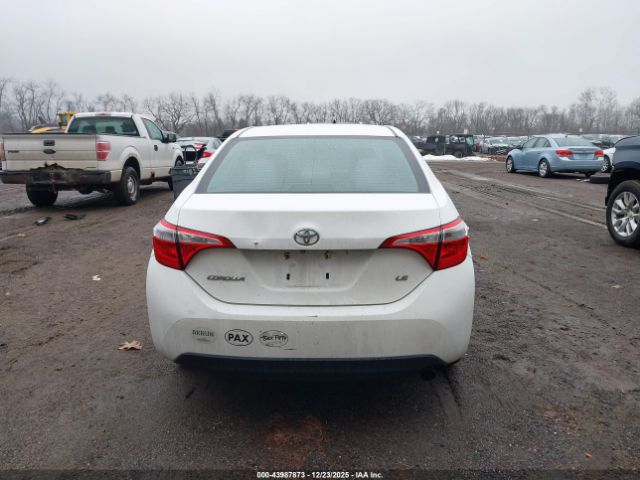 Toyota Corolla Le Image 16