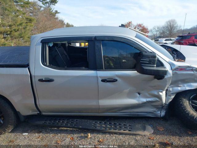 Chevrolet Silverado 1500 4wd  Short Bed Lt Trail Boss Image 11