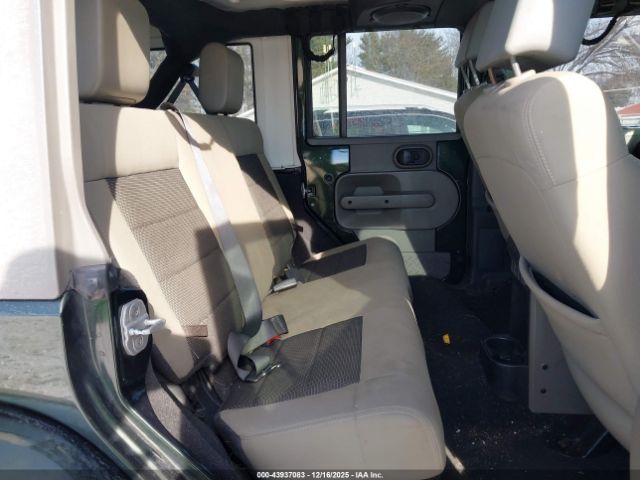 Jeep Wrangler Sahara Image 9