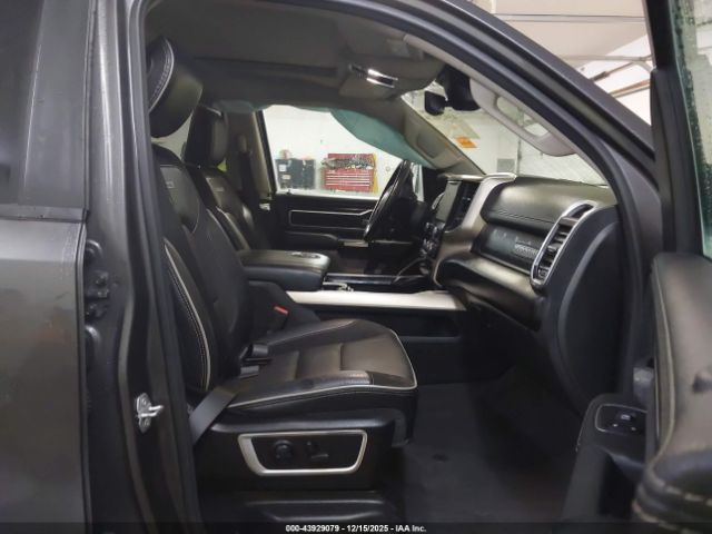 Ram 1500 Laramie  4x4 5'7 Box Image 6