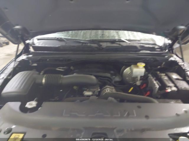 Ram 1500 Laramie  4x4 5'7 Box Image 16