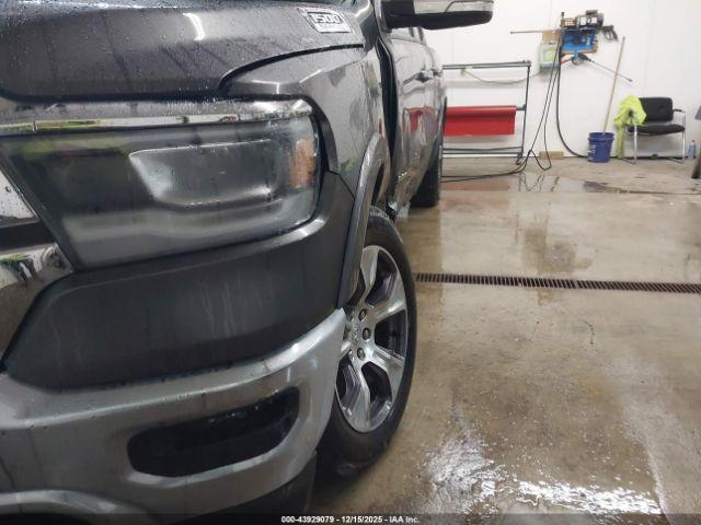 Ram 1500 Laramie  4x4 5'7 Box Image 17