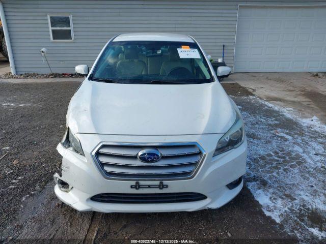 Subaru Legacy 2.5i Premium Image 10