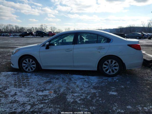 Subaru Legacy 2.5i Premium Image 8