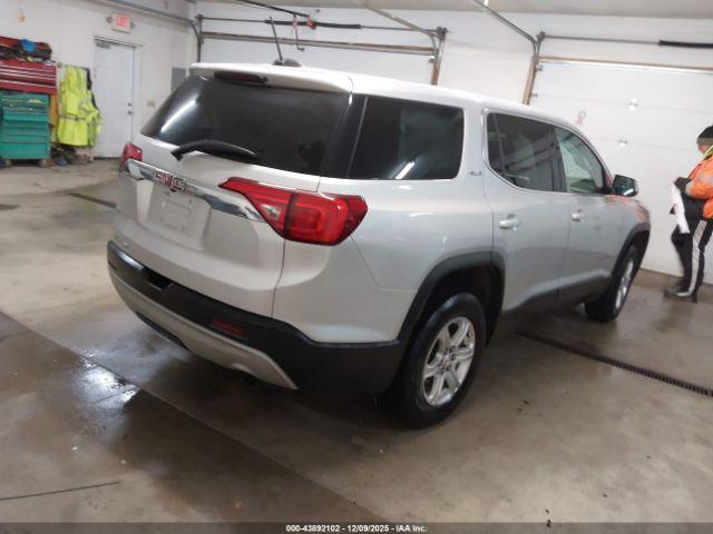 GMC Acadia Sle-1 Image 3