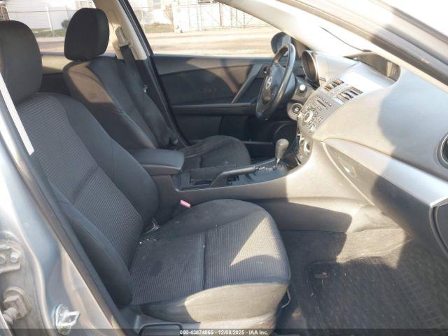 Mazda Mazda3 I Sport Image 2