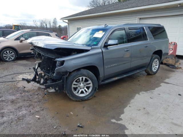 Chevrolet Suburban 4wd Lt Image 15
