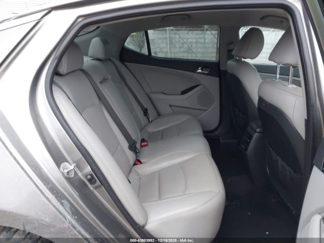 Kia Optima Ex Image 12