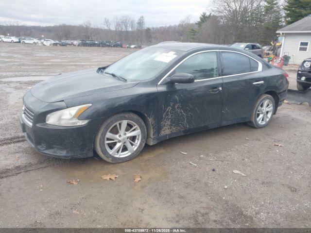 Nissan Maxima 3.5 S Image 11