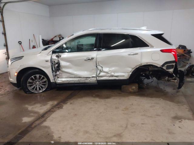 Cadillac XT5 Luxury Image 16