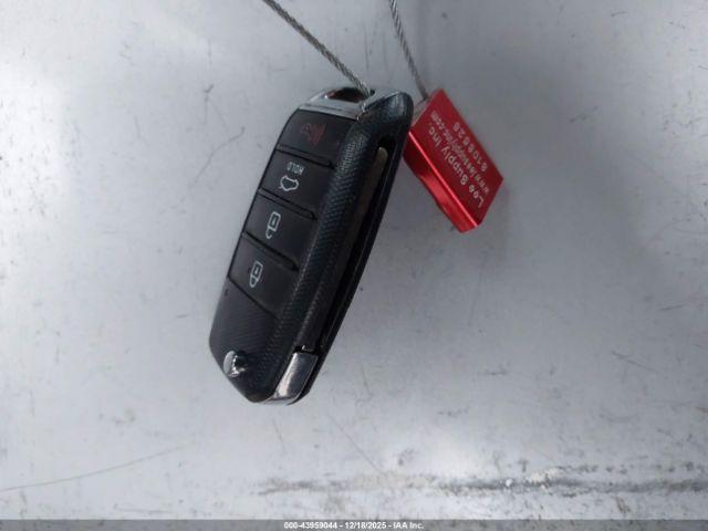 Kia Optima Lx Image 15