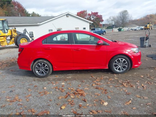 Chevrolet Sonic Fwd  Lt Image 4